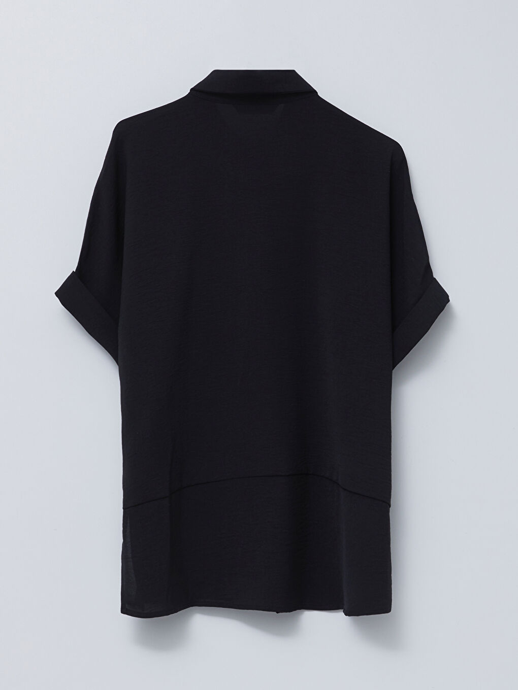 Chemise Femme à Manches Courtes Droite avec Fermeture à Boutons sur le Devant-6