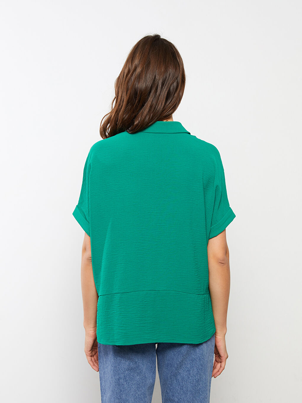 Chemise Femme à Manches Courtes Droite avec Fermeture à Boutons sur le Devant-6