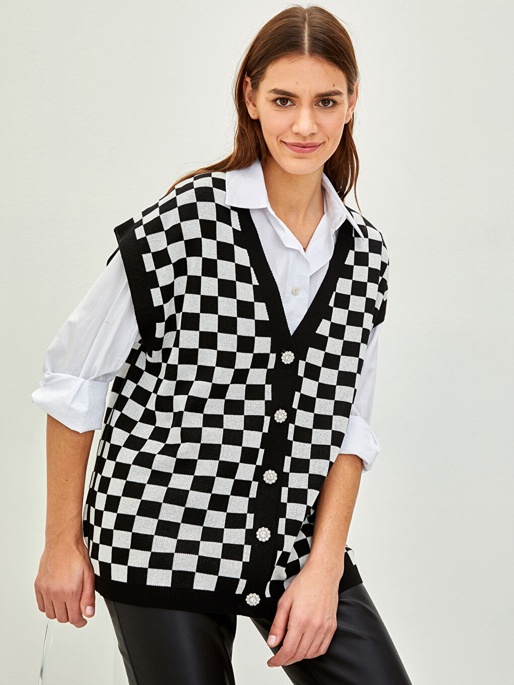 LC Waikiki V Neck Plaid Women's Knitwear Waistcoat -S2BR36Z8-CVL