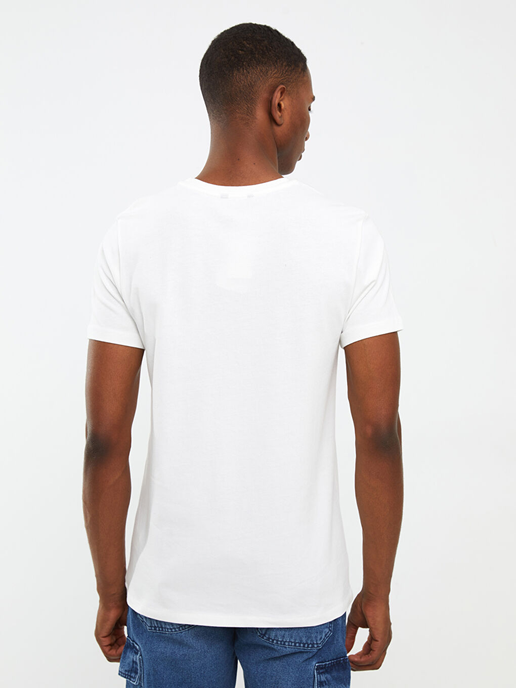 تيشيرت رجالي ياقة دائرية كم قصير مطبوع قطن ممشط-4