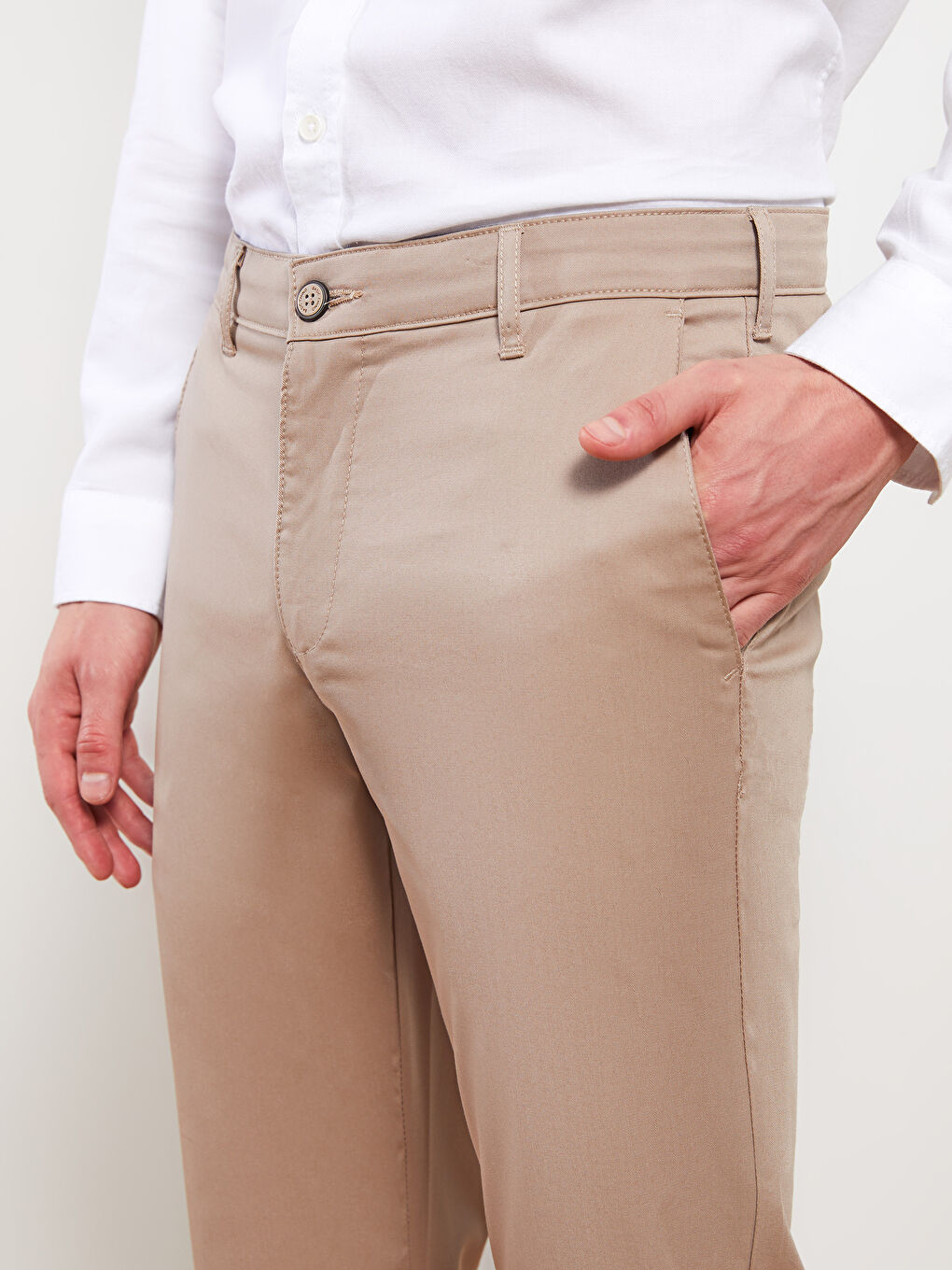 LCWAIKIKI Classic Slim Fit Gabardine Men's Chino Trousers -S2BR65Z8-S2R