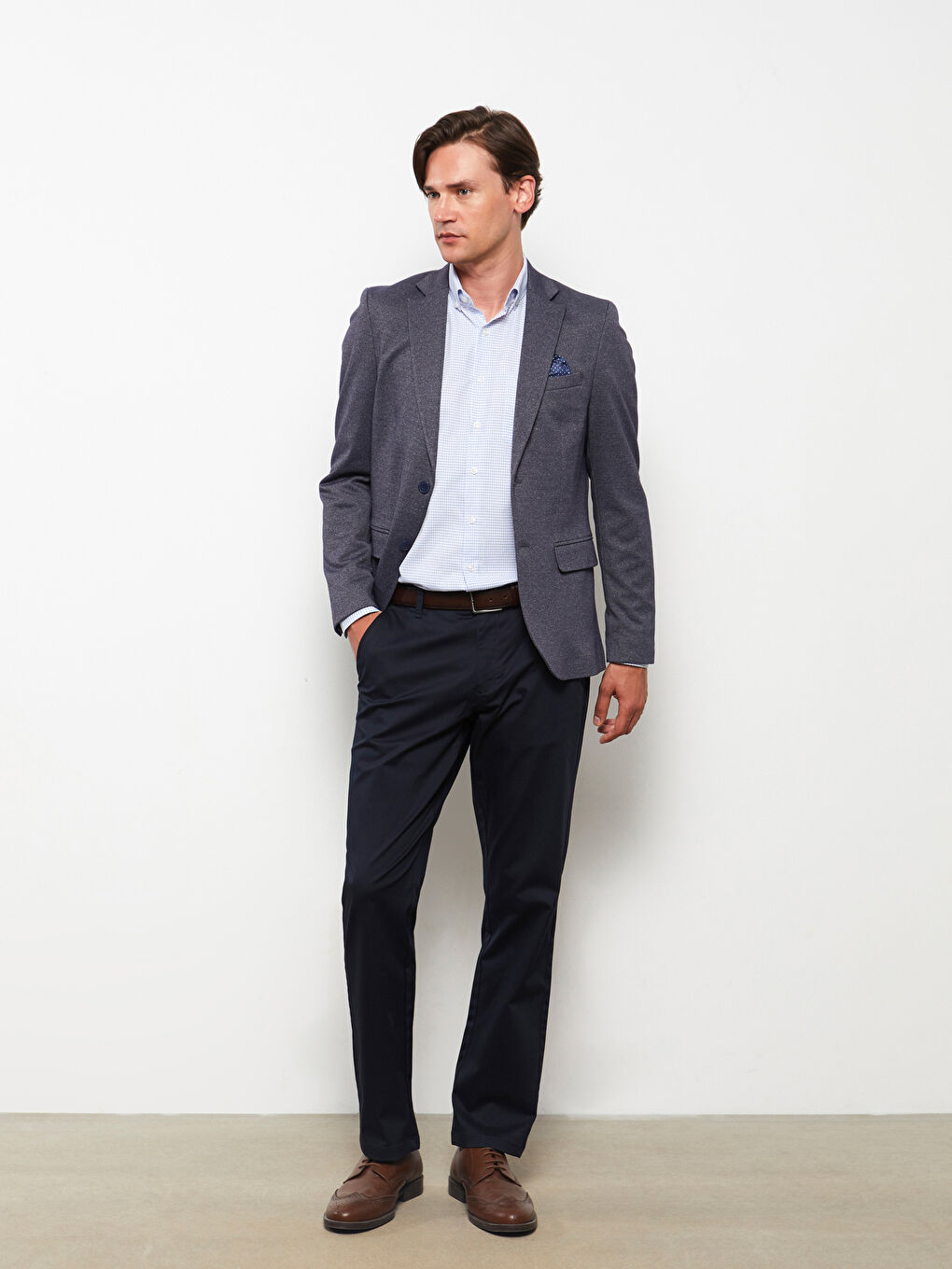 Брюки чино стандартного кроя для мужчин