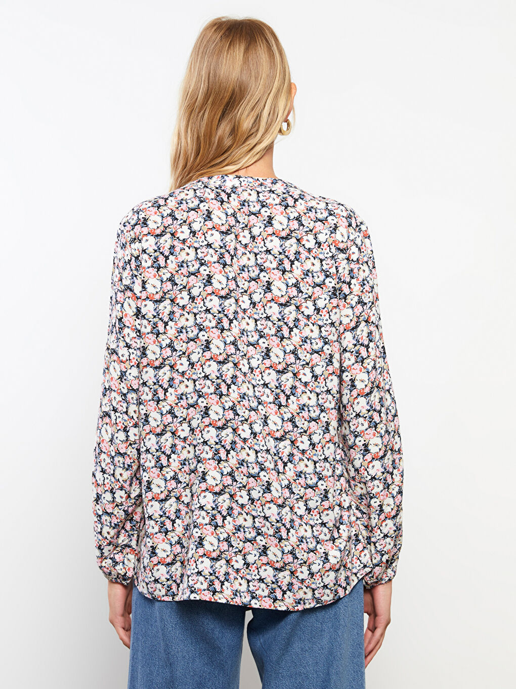 LCWAIKIKI Classic Tie Collar Floral Long Sleeve Viscose Women's Blouse -S2BR88Z8-LT4