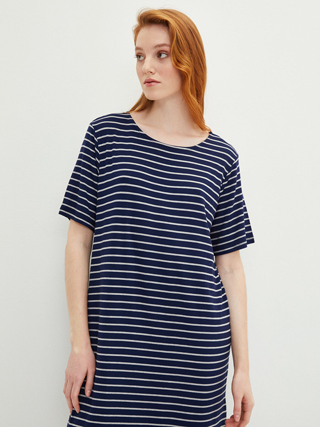Lacivert Bisiklet Yaka Çizgili Kısa Kollu Kadın Elbise-1