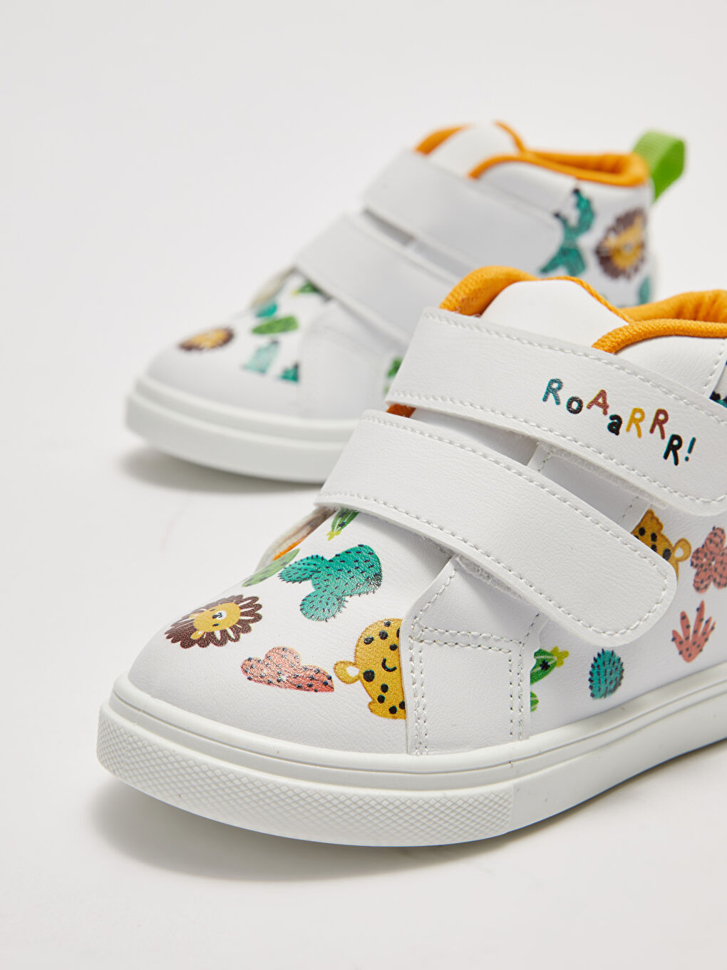 Beyaz Baskılı Cırt Cırtlı Erkek Bebek Günlük Bilekli Ayakkabı-2