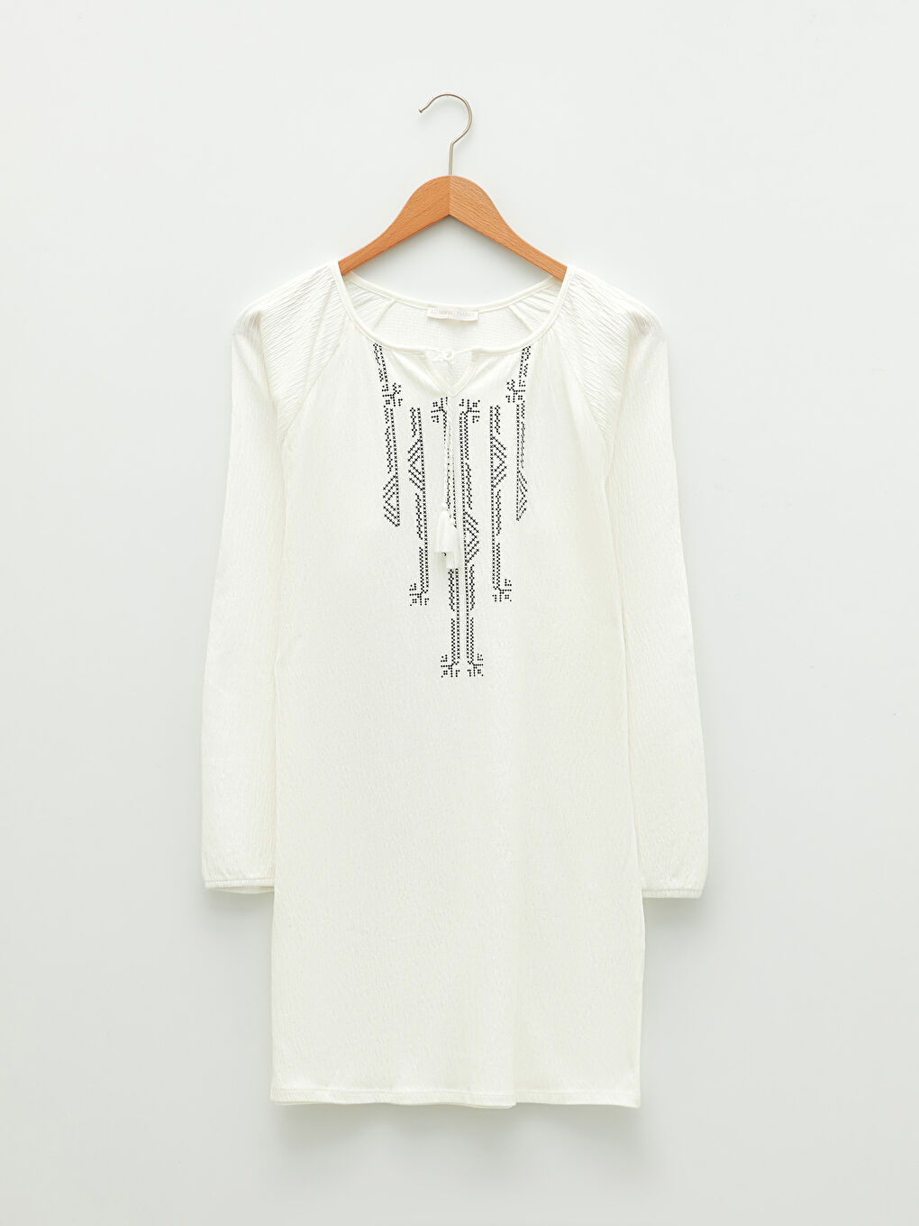 Ekru Bağlamalı Yaka Baskılı Uzun Kollu Kadın Tunik-5