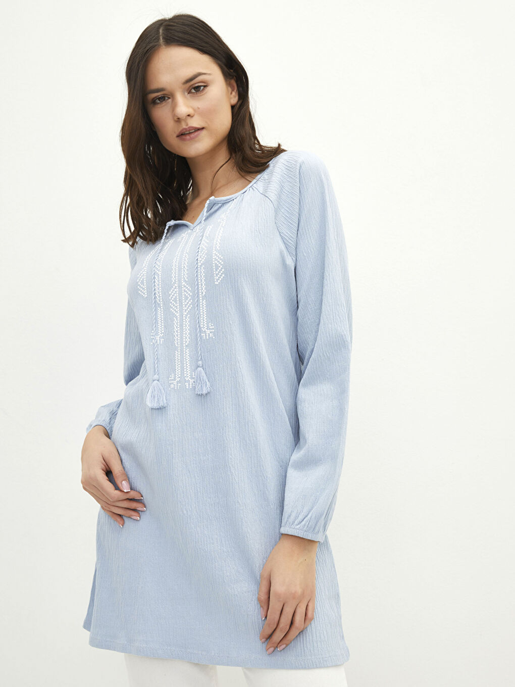 Mavi Bağlamalı Yaka Baskılı Uzun Kollu Kadın Tunik-1