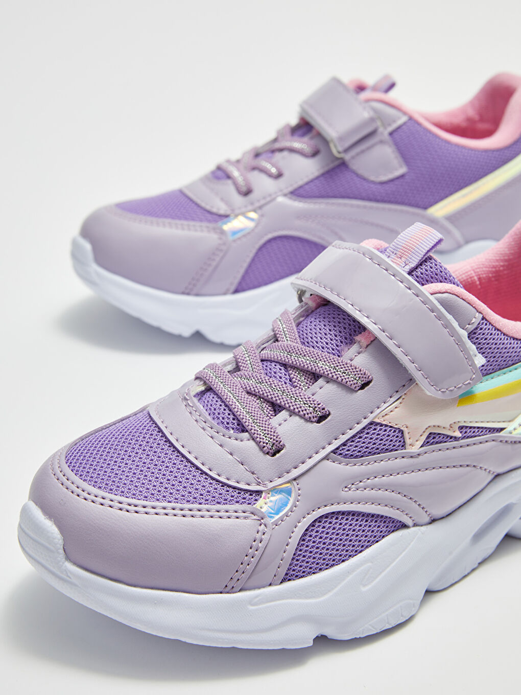 LCW STEPS Patch Detail Mesh Lace-Up And Hook and Loop Fastener Thick Sole Girls' Active Sports Shoes -S2BU14Z4-FYE