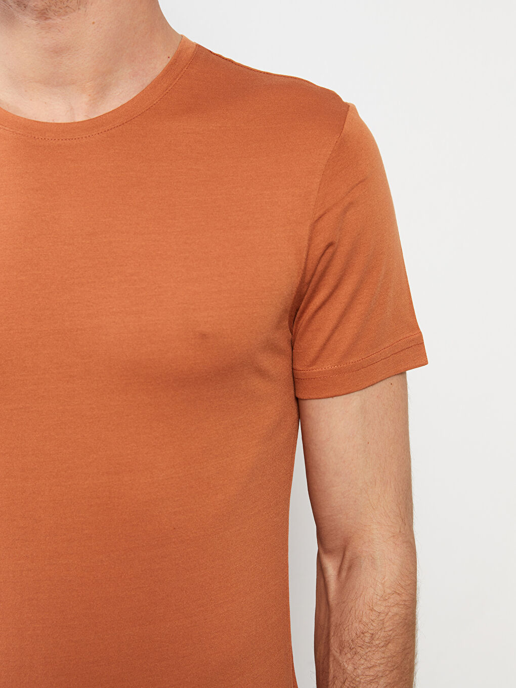 Kahverengi Bisiklet Yaka Kısa Kollu Erkek Tişört-3