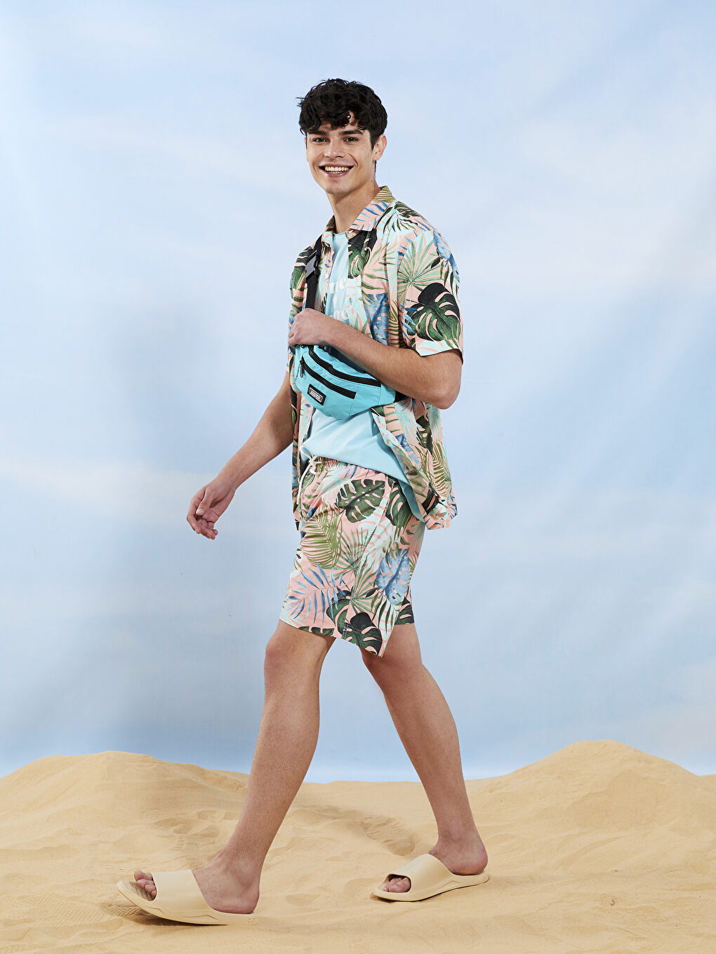 Yeşil Diz Hizası Boy Desenli Erkek Deniz Şortu-2