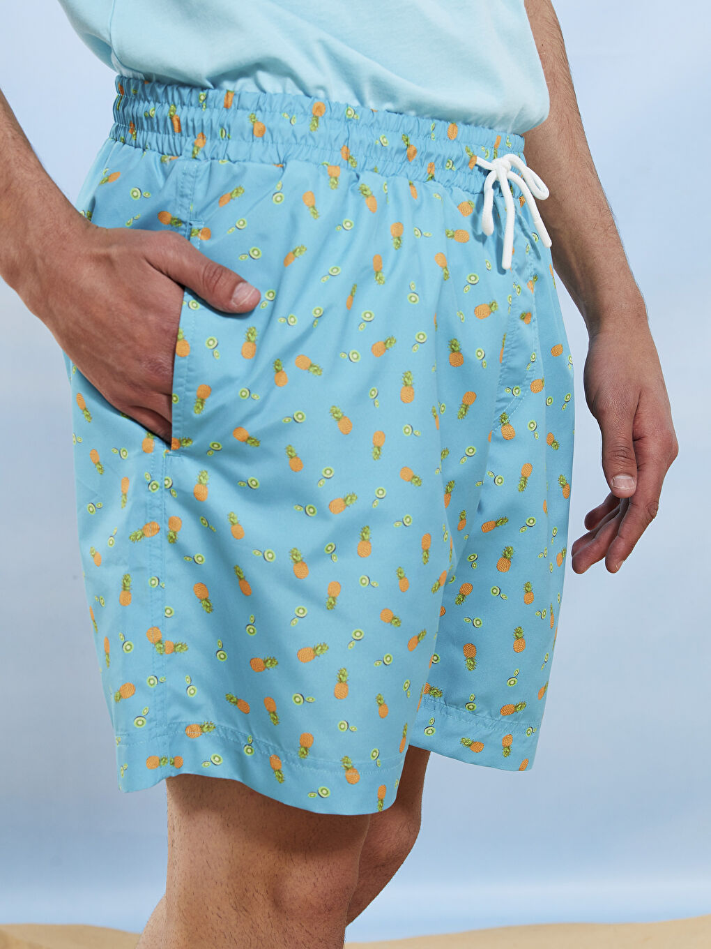 Turkuaz Diz Hizası Boy Desenli Erkek Deniz Şortu-8