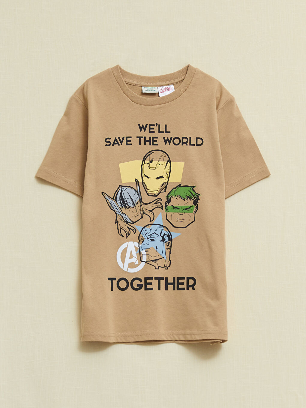 LCW Kids Тениска с кръгло деколте Avengers с отпечатка и къс ръкав за момчета -S2BU75Z4-GL4