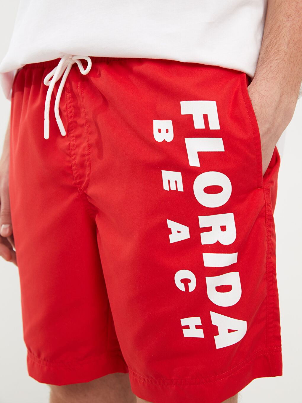 Kırmızı Diz Hizası Boy Baskılı Erkek Deniz Şortu-2