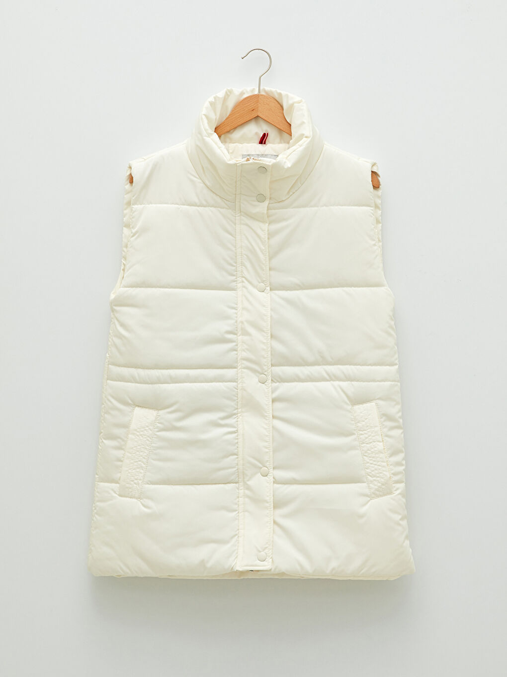 Ekru Dik Yaka Düz Cep Detaylı Kadın Şişme Yelek-5