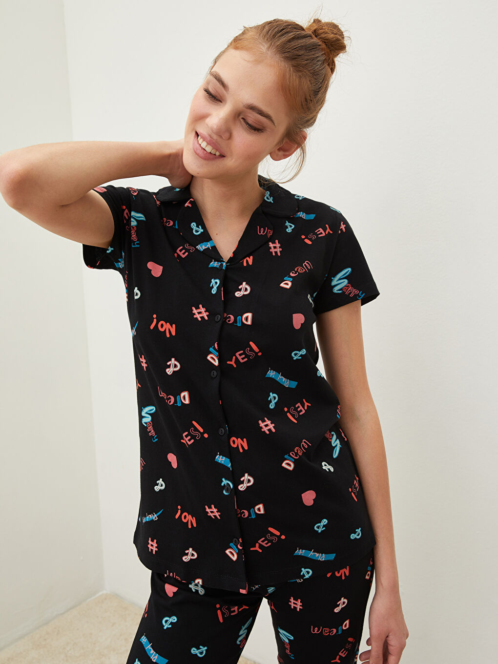 طقم بيجامة ياقة القميص كم قصير قطن مطبوع للسيدات-1