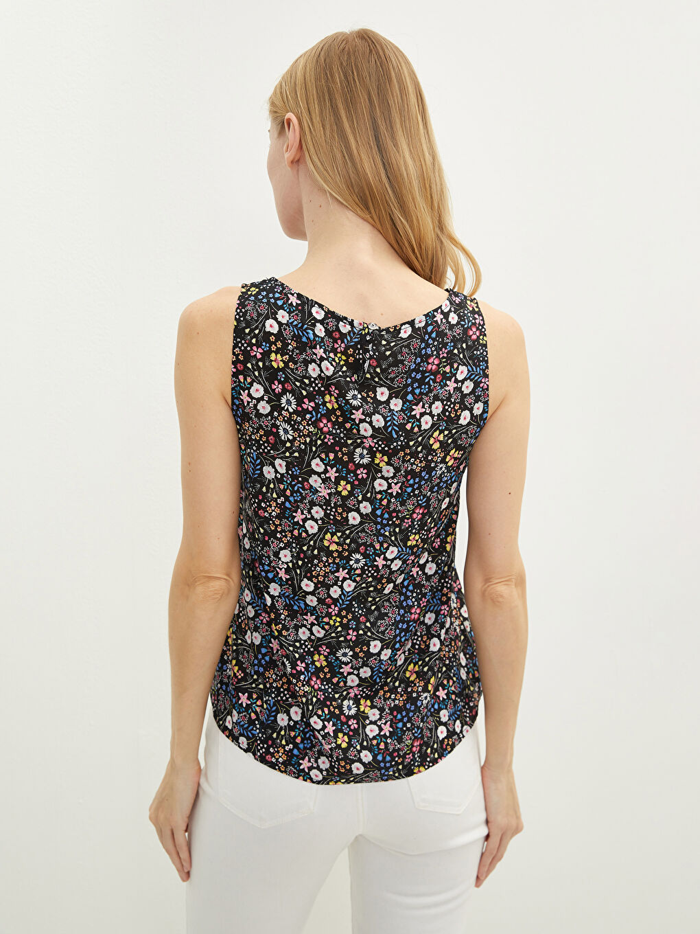 Crew Neck Floral Sleeveless Viscose Women's Blouse-3