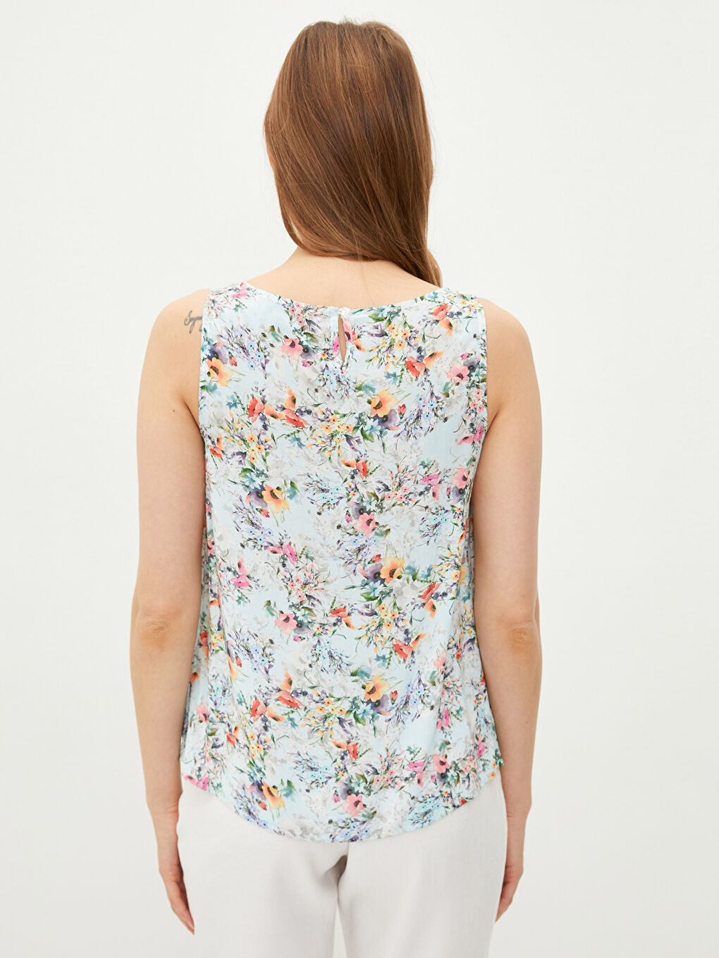 Yeşil Bisiklet Yaka Çiçekli Kolsuz Viskon Kadın Bluz-4