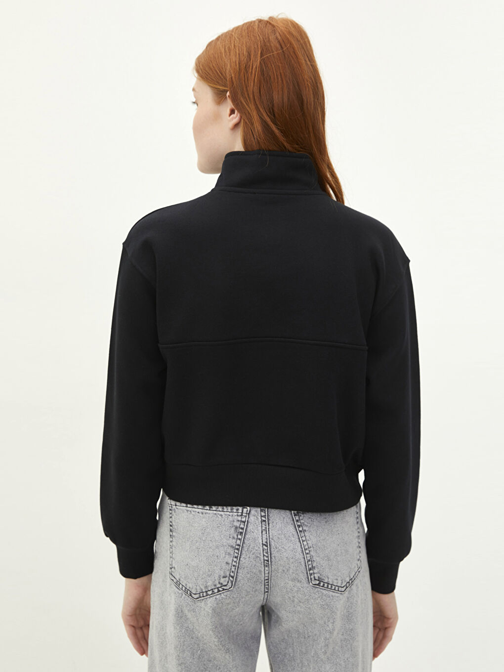 Siyah Dik Yaka Düz Uzun Kollu Kadın Sweatshirt-4