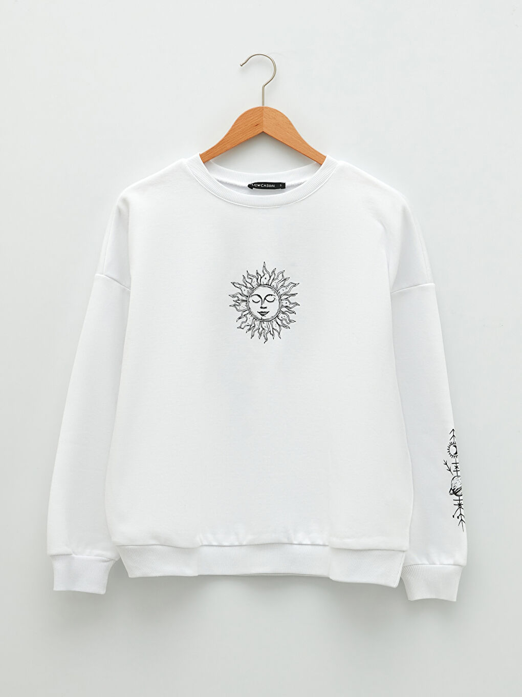 Beyaz Bisiklet Yaka Baskılı Uzun Kollu Kadın Sweatshirt-4