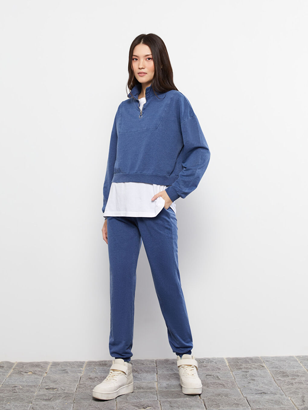 Hanorac cu Guler Înalt și Mânecă Lungă pentru Femei-1