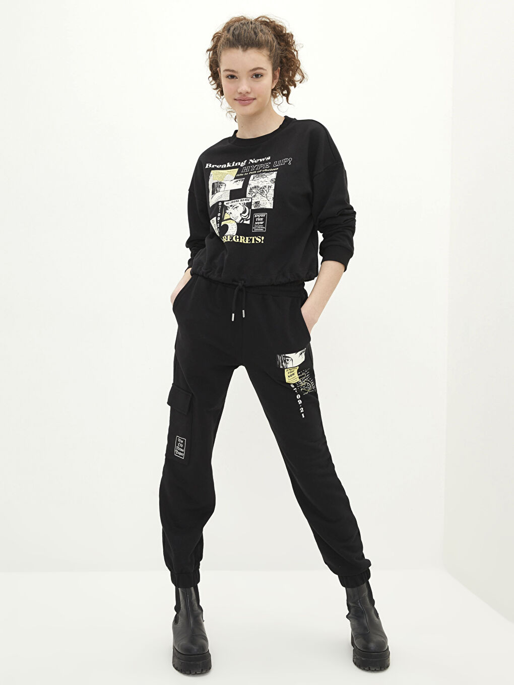 Siyah Bisiklet Yaka Baskılı Uzun Kollu Kadın Sweatshirt-2