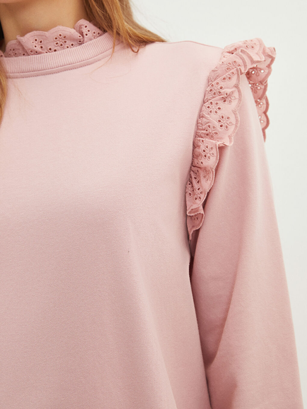 Pembe Fırfırlı Dik Yaka Nakışlı Uzun Kollu Kadın Sweatshirt Tunik-3
