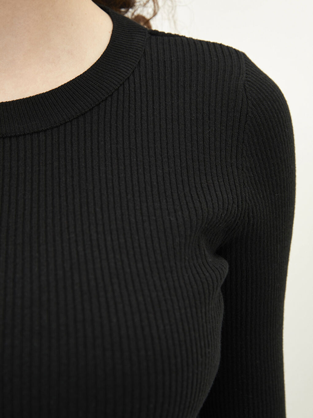 Свитер из трикотажа с круглым вырезом, однотонный, с длинным рукавом для женщин-7