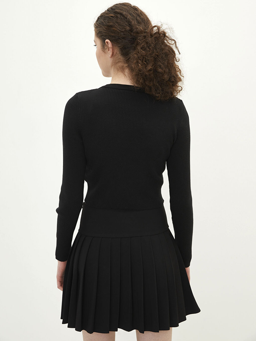 Свитер из трикотажа с круглым вырезом, однотонный, с длинным рукавом для женщин-8