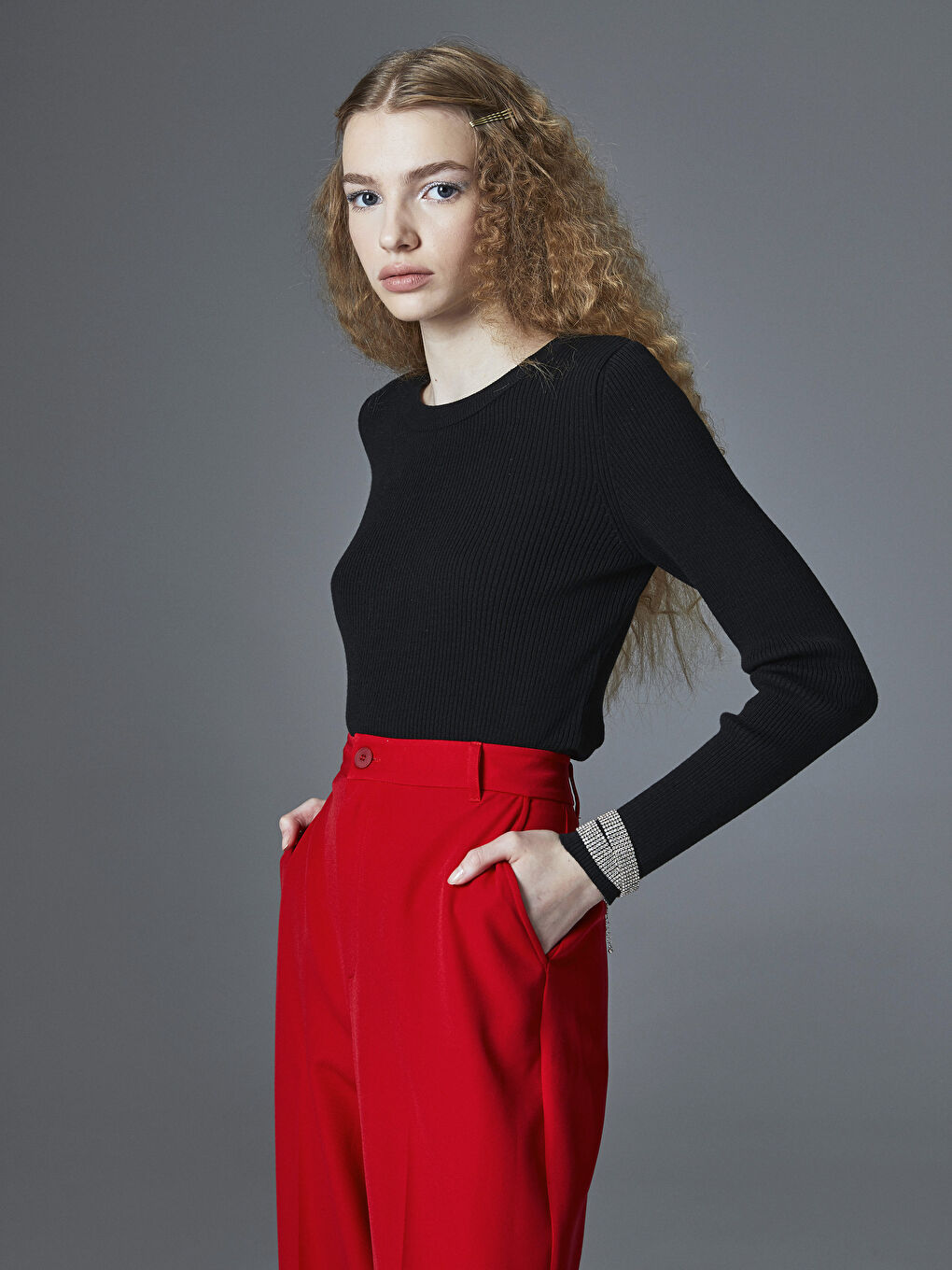 Свитер из трикотажа с круглым вырезом, однотонный, с длинным рукавом для женщин-3