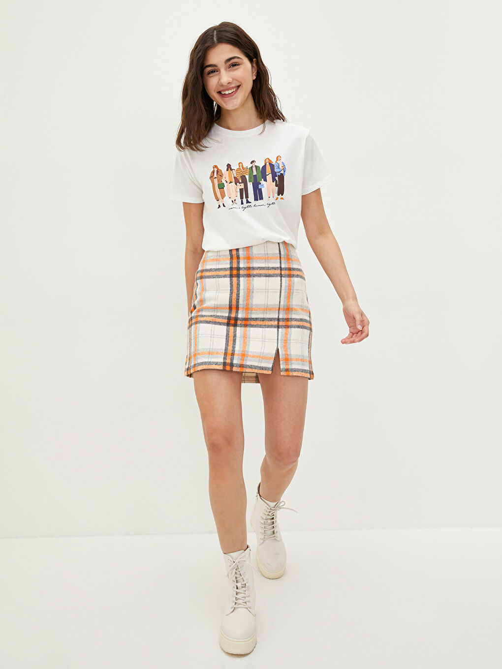 Crew Neck Printed Short Sleeve Women's T-Shirt-1