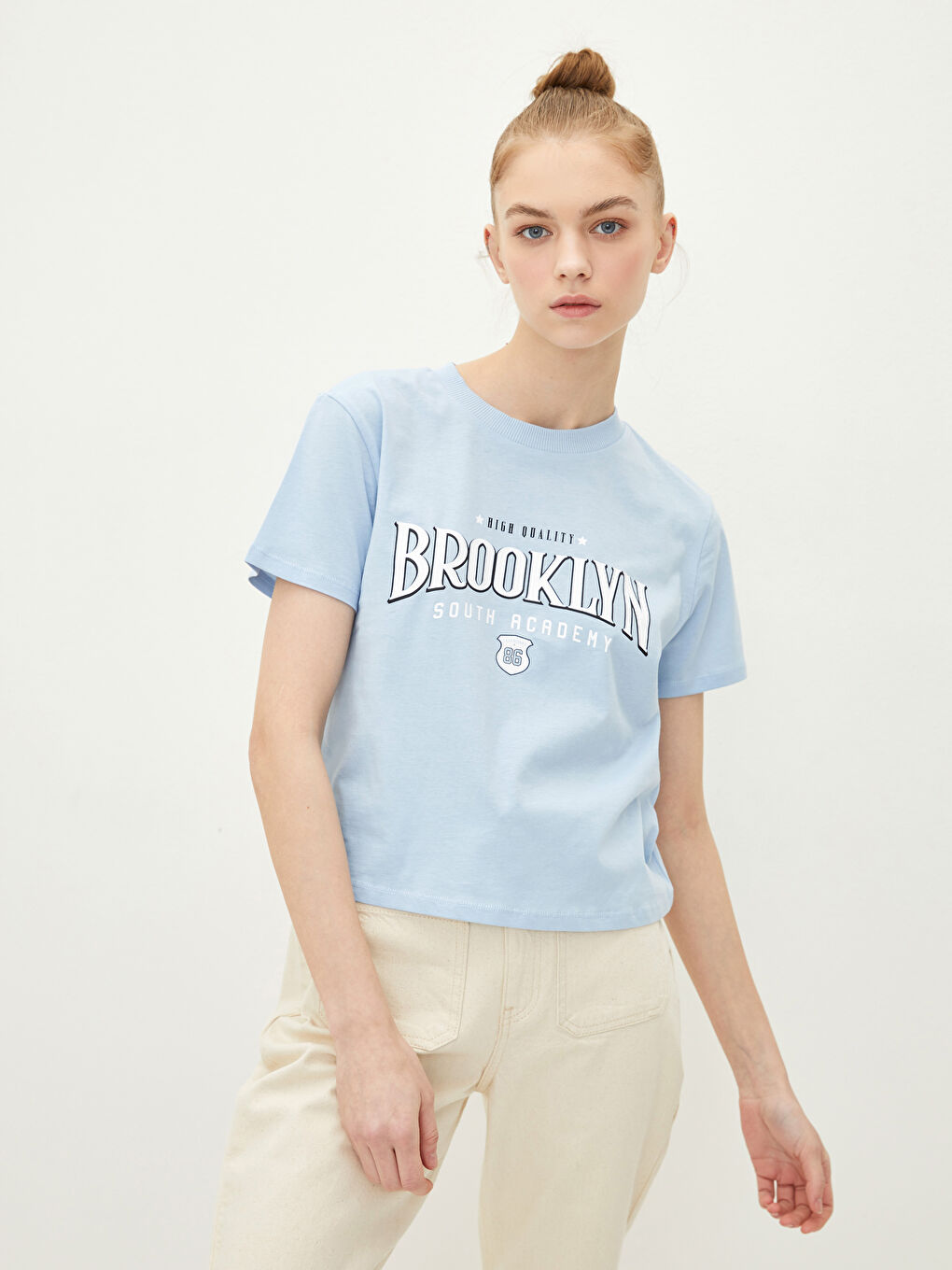 Mavi Bisiklet Yaka Baskılı Kısa Kollu Pamuklu Kadın Tişört-1