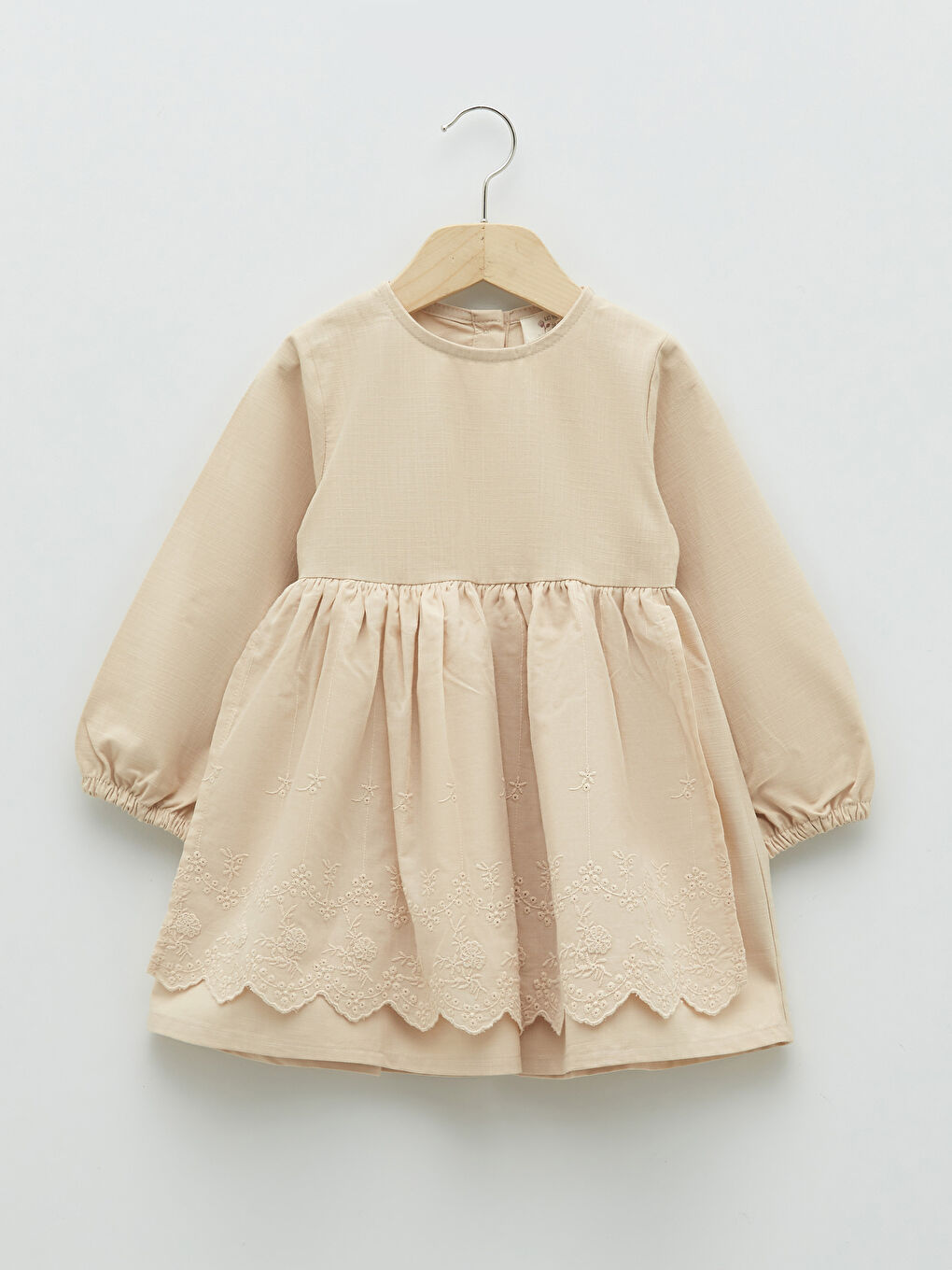 فستان للبنات حديثي الولادة بياقة دائرية وكم طويل