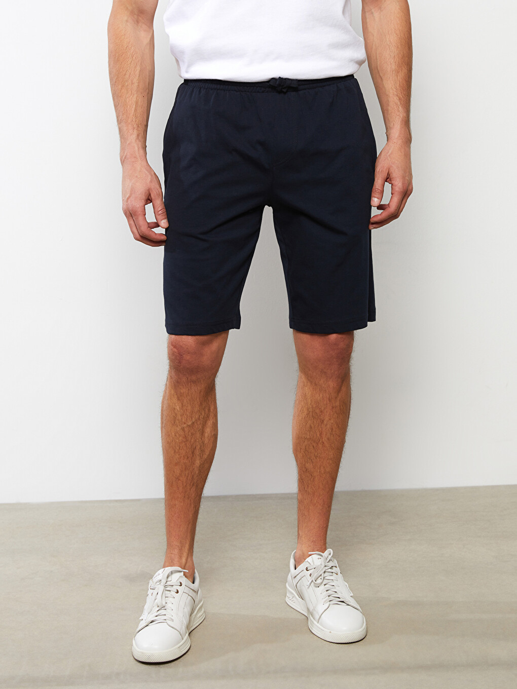 Standard Pattern Knitted Men's Shorts-2