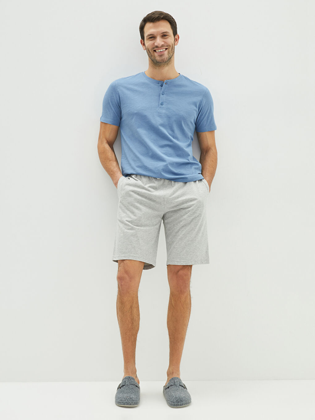 Gri Standart Kalıp Örme Erkek Şort-1