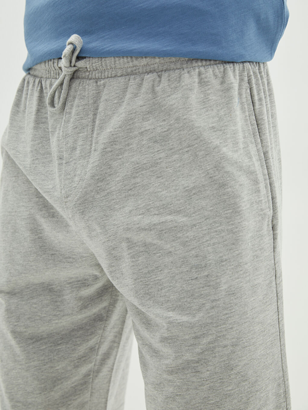 Gri Standart Kalıp Örme Erkek Şort-2