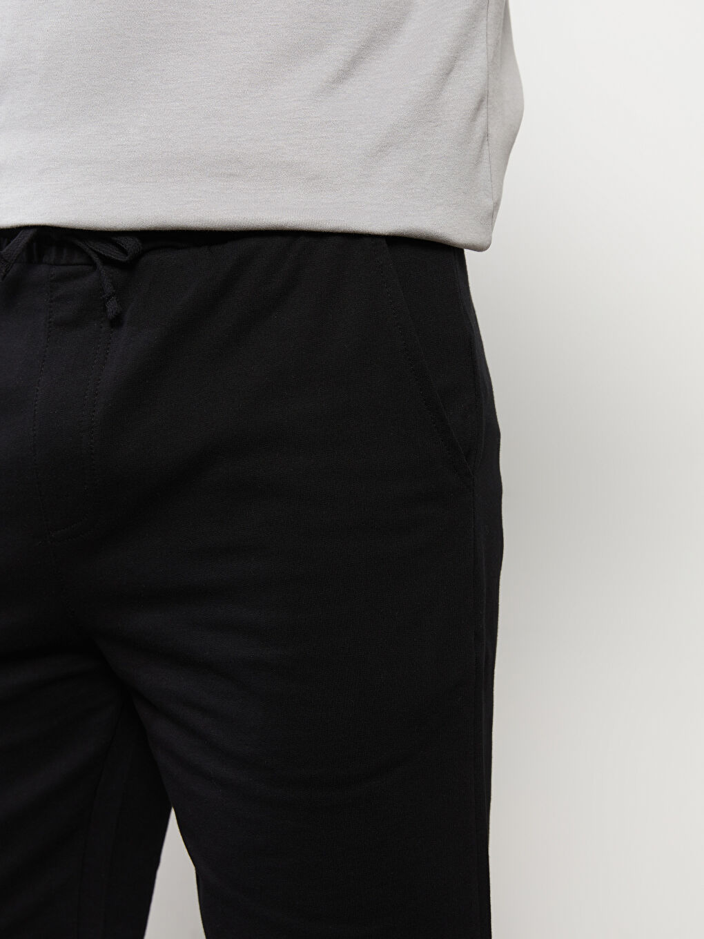 Regular Fit Men's Shorts with Elastic Waist -S2CD35Z8-CVL