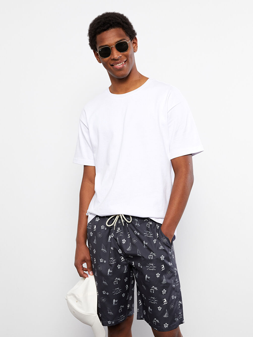 Antrasit Diz Hizası Boy Baskılı Erkek Deniz Şortu