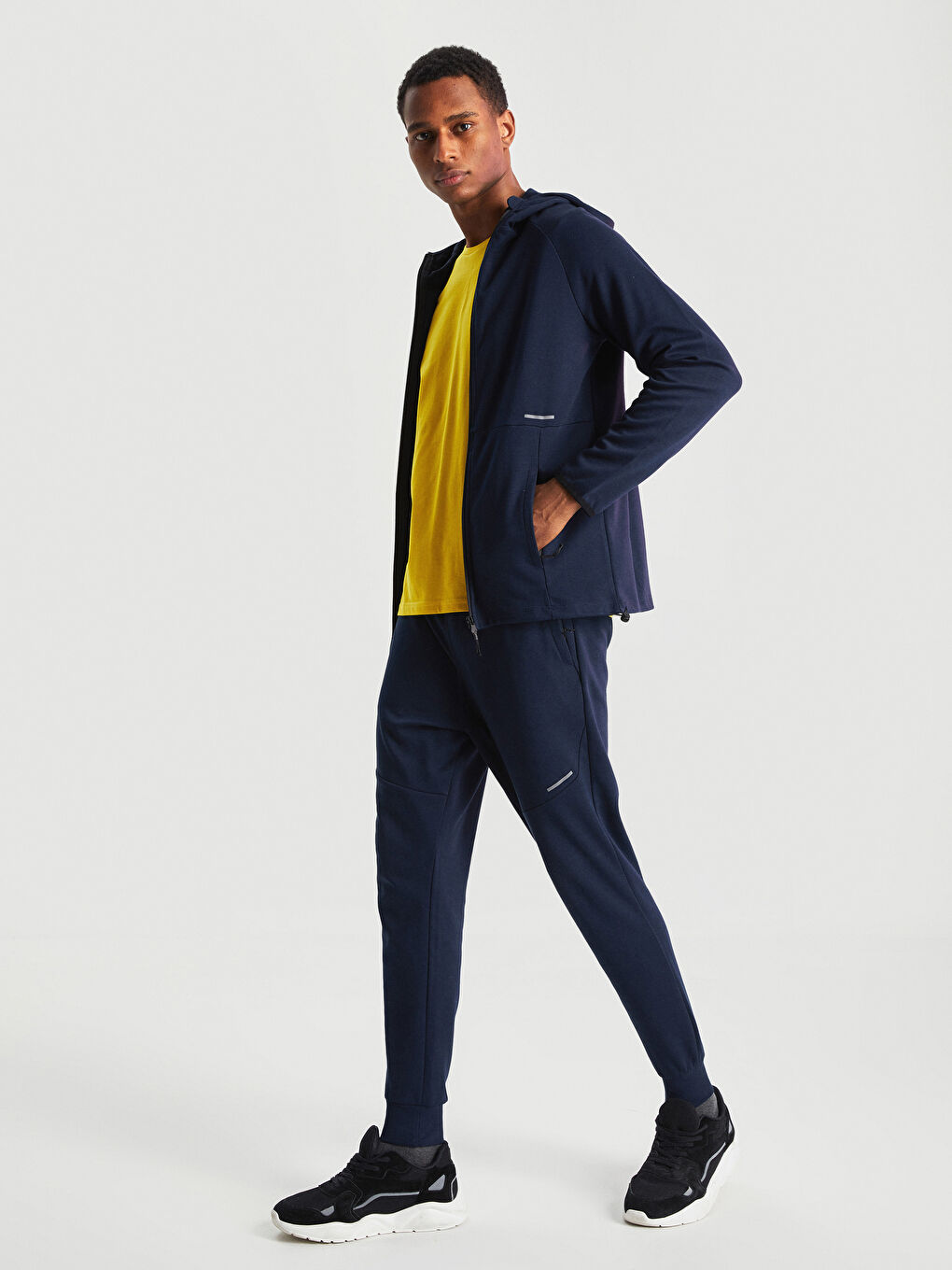 Lacivert Standart Kalıp Kapüşonlu Erkek Spor Hırka-2