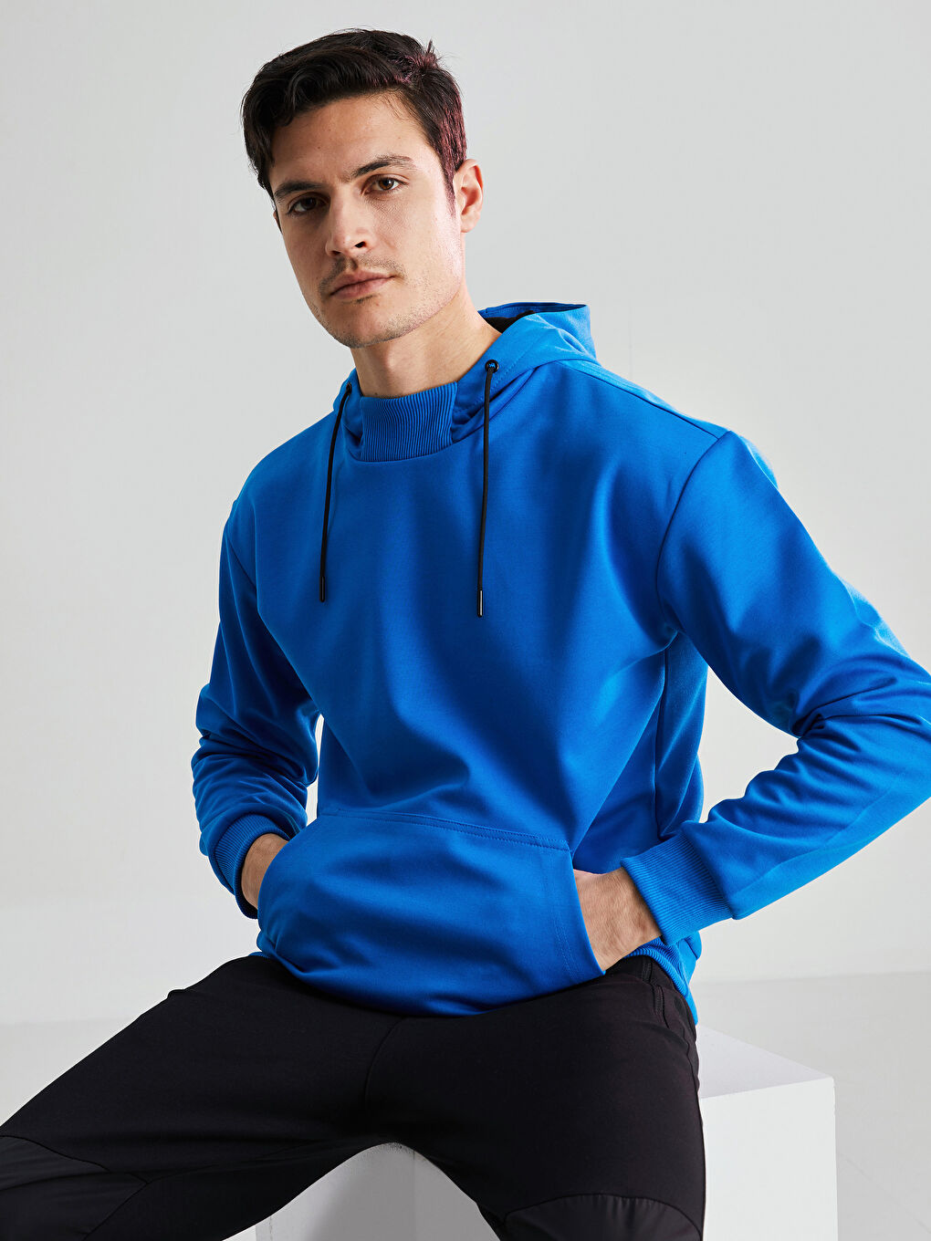 Hooded Long Sleeve Men's Sports Hoodie