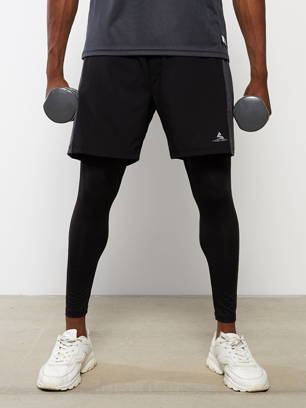 Siyah Slim Fit Erkek Spor Taytlı Şort-2