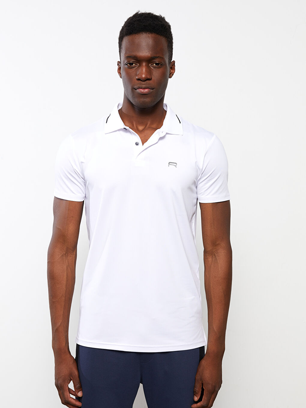 Beyaz Polo Yaka Kısa Kollu Erkek Spor Tişört-1