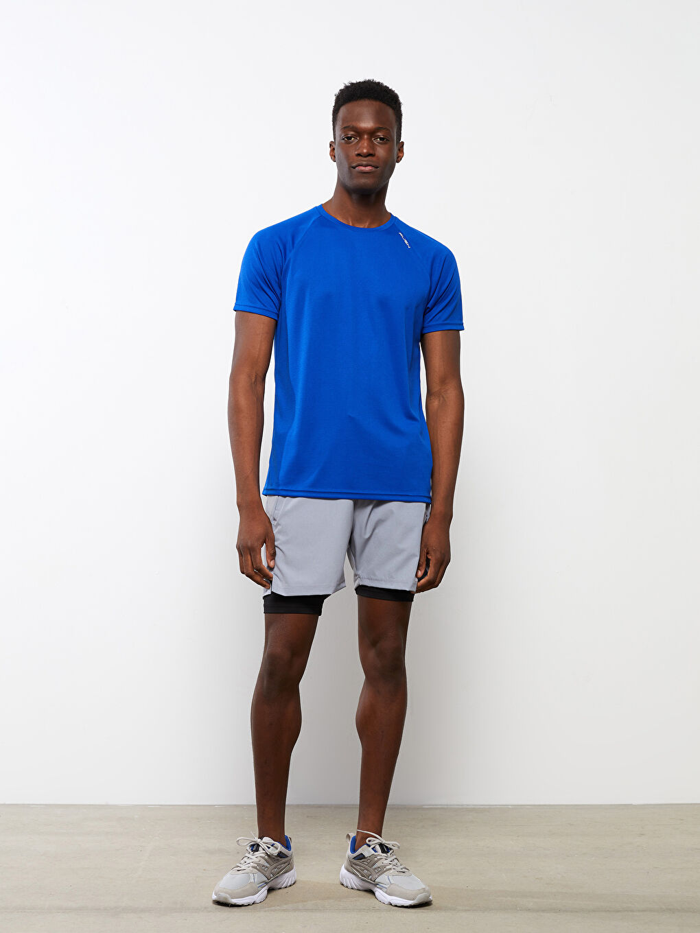 T-shirt de Sport à Manches Courtes pour Hommes avec Col Rond-2