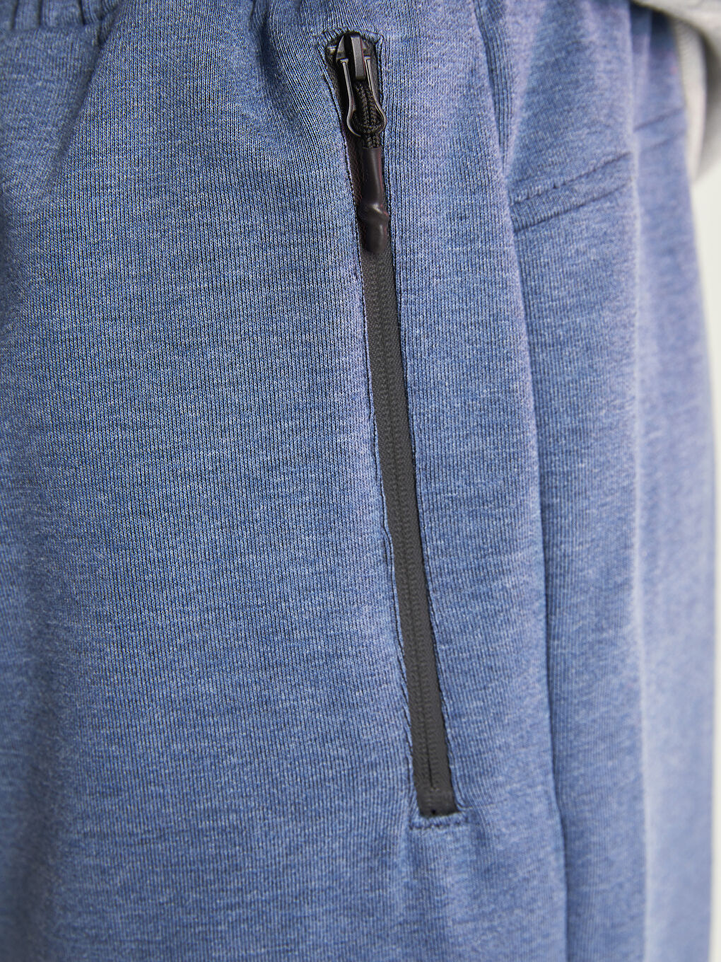 Regular Fit Men's Thick Jogger Sweatpants-2