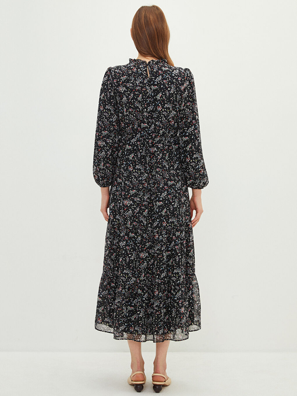 Siyah Fırfırlı Dik Yaka Desenli Uzun Kollu Kadın Elbise-4