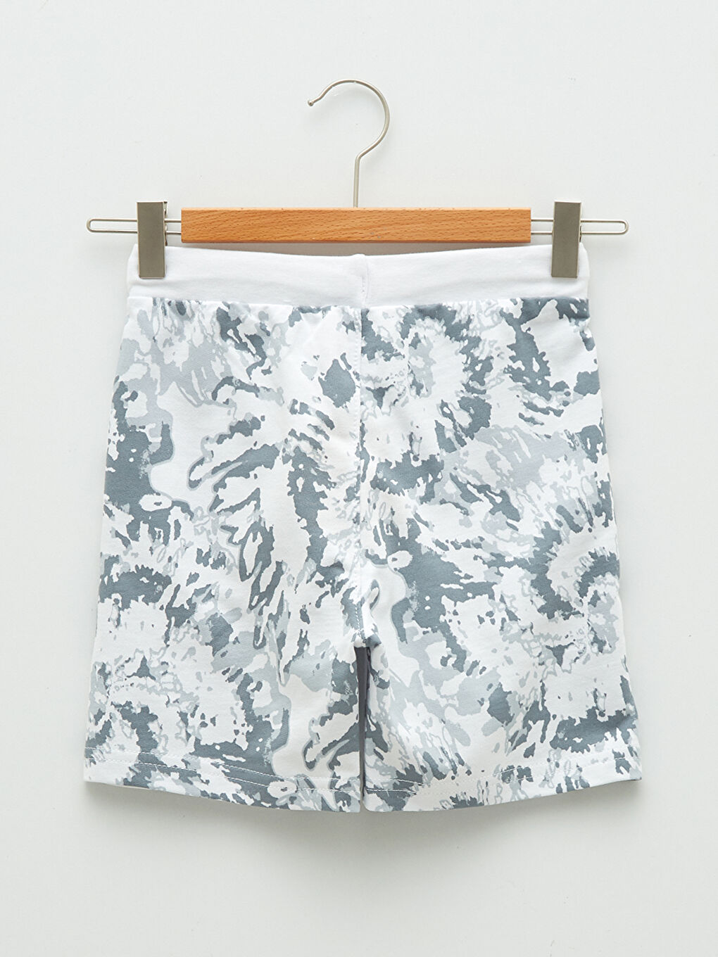 Beyaz Beli Lastikli Marvel Baskılı Erkek Çocuk Bermuda-1