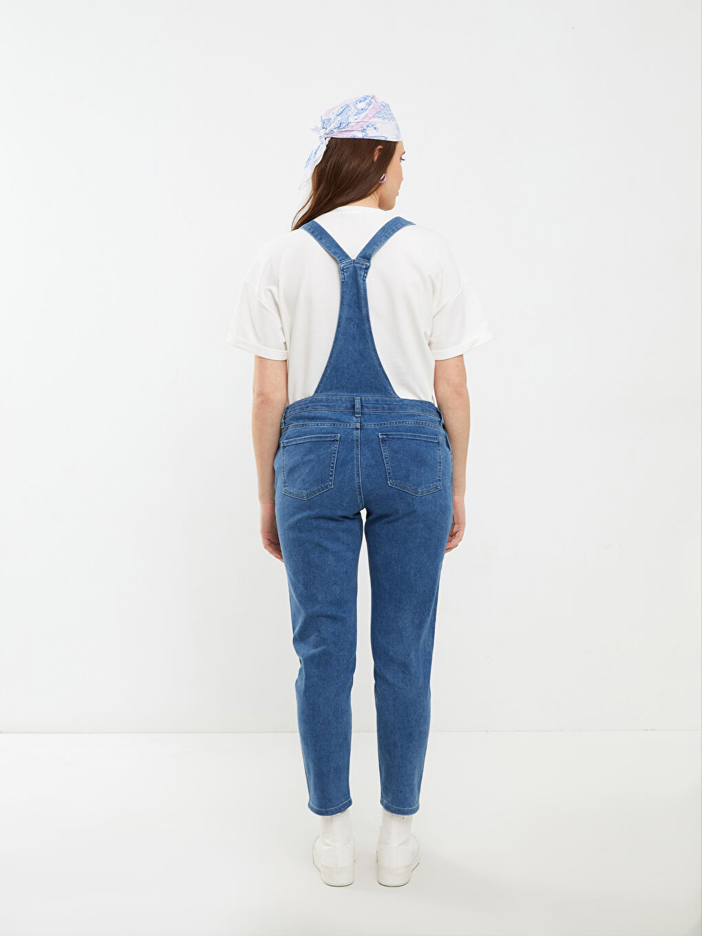 Salopette en Jean de Maternité avec Poches Détail Uni à Col Carré-5