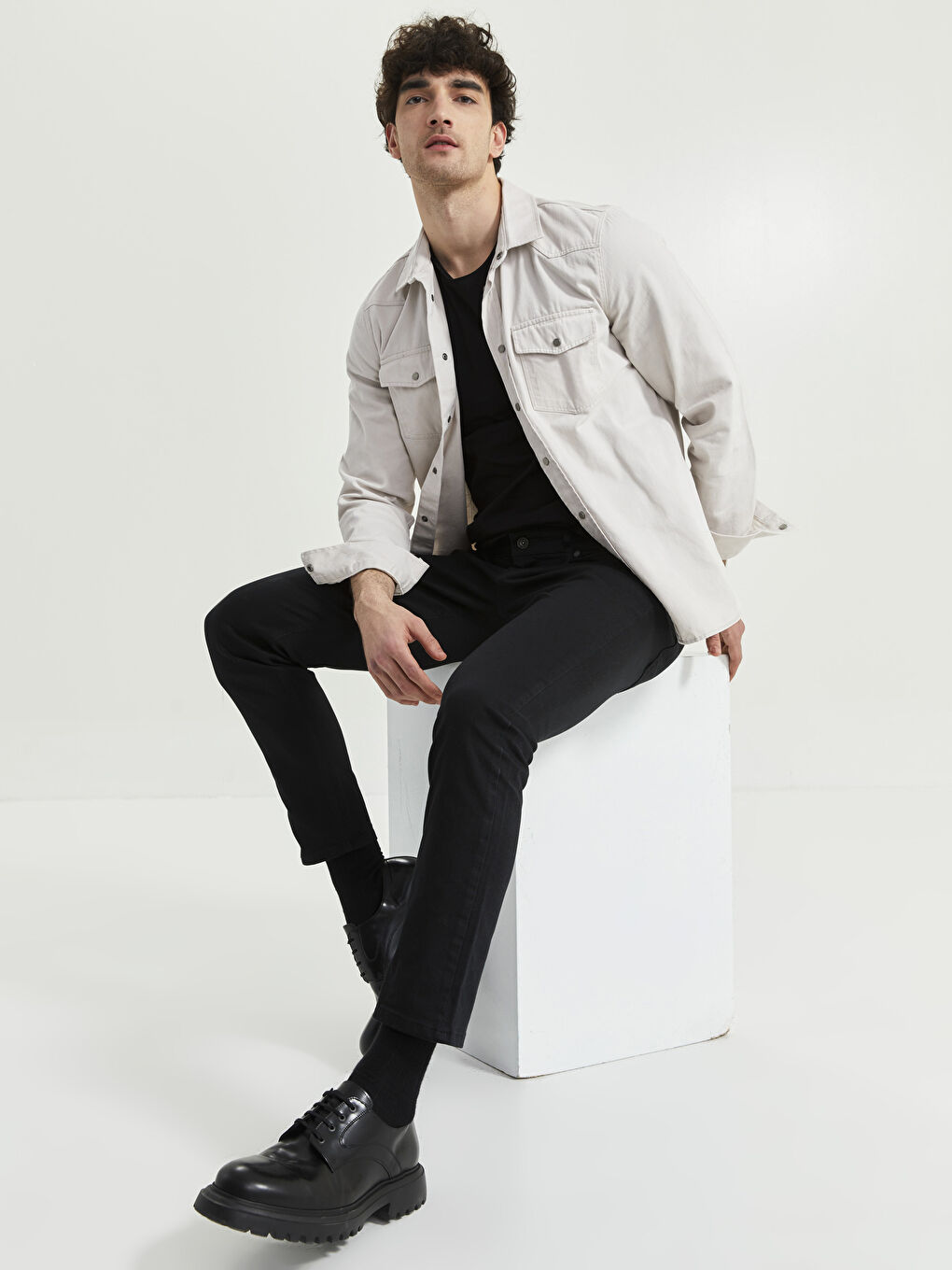 Мужские джинсы слим фит