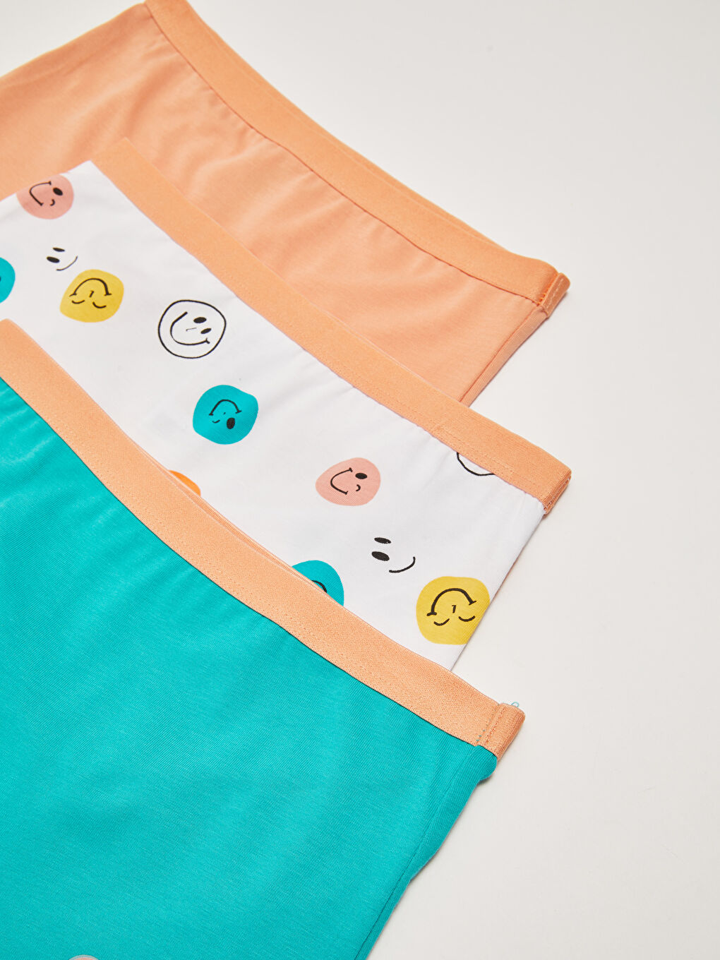 Beyaz Baskılı Pamuklu Kız Çocuk Boxer 3'lü-2