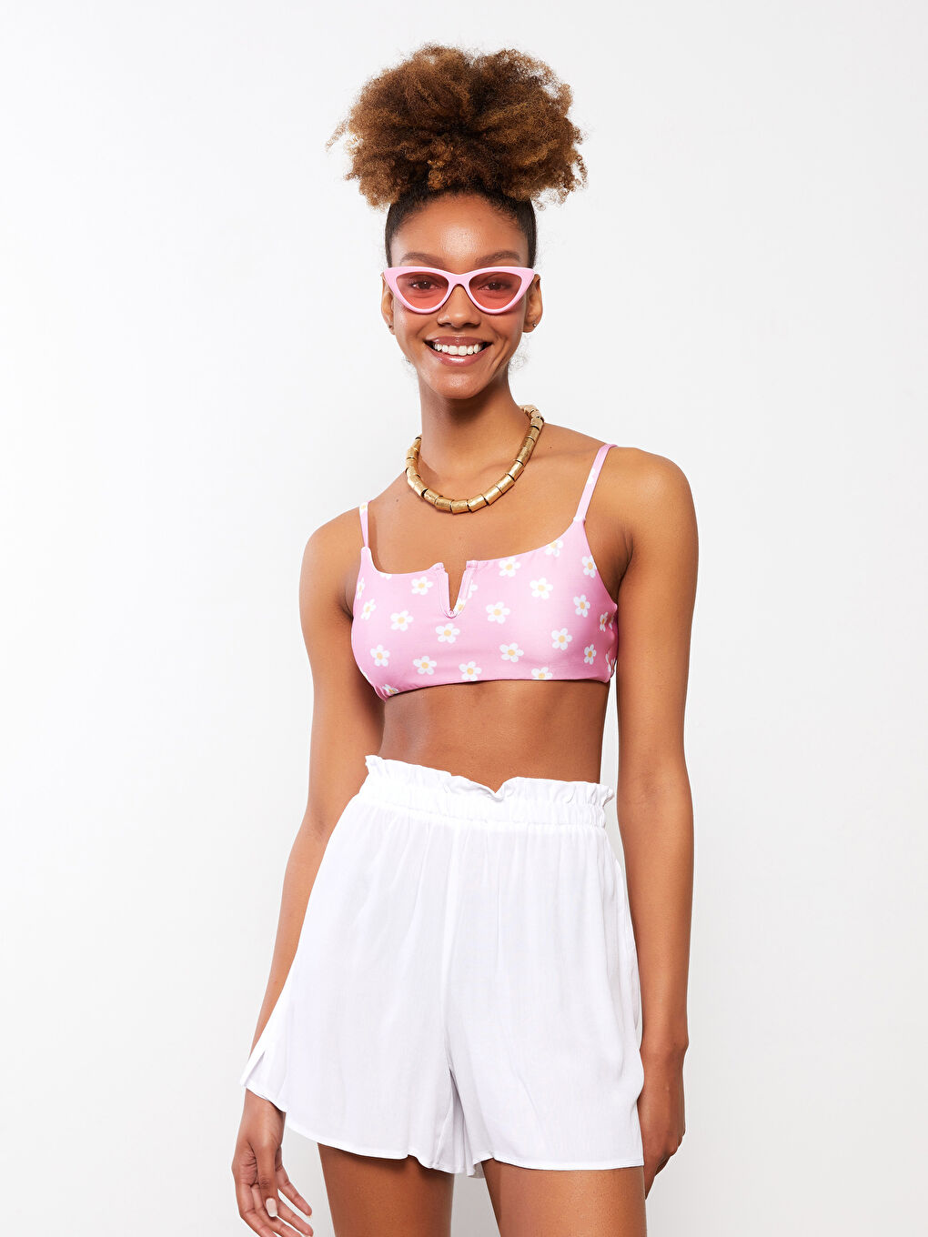 Beyaz Beli Lastikli Düz Viskon Kadın Deniz Şortu-1