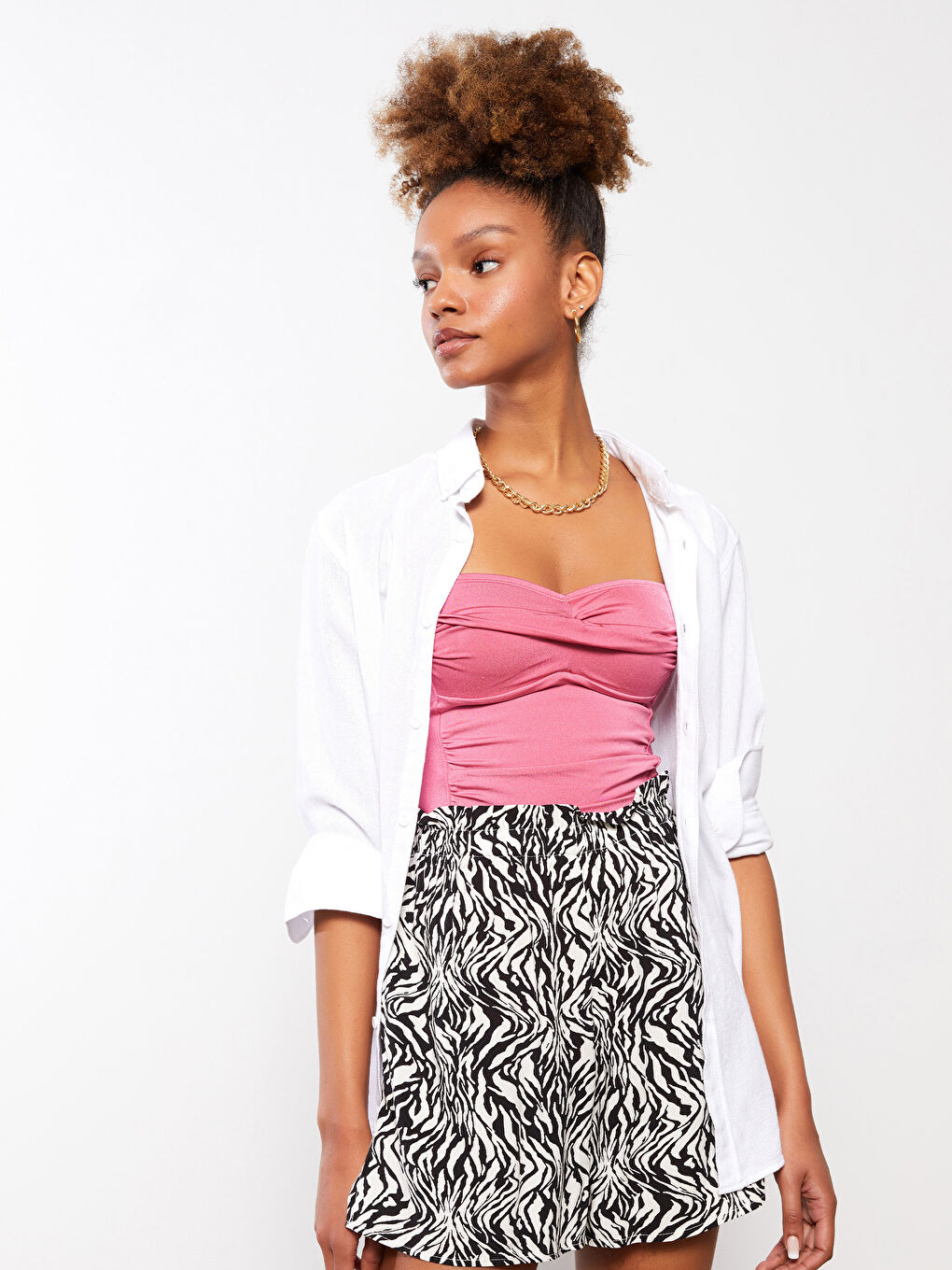 Bej Beli Lastikli Desenli Viskon Kadın Deniz Şortu-3